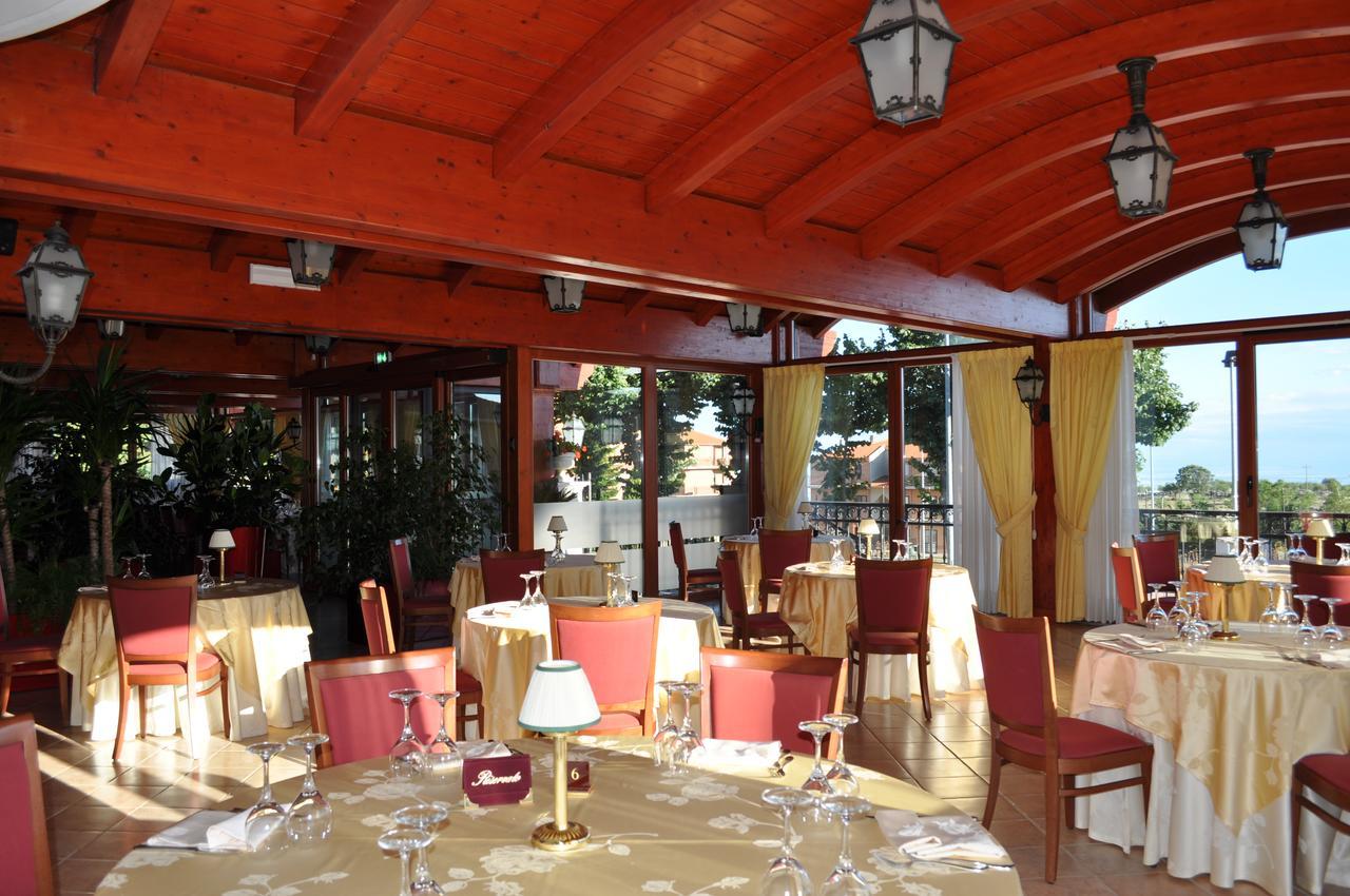 Hotel Ristorante Rossemi San Giovanni Rotondo Exterior foto